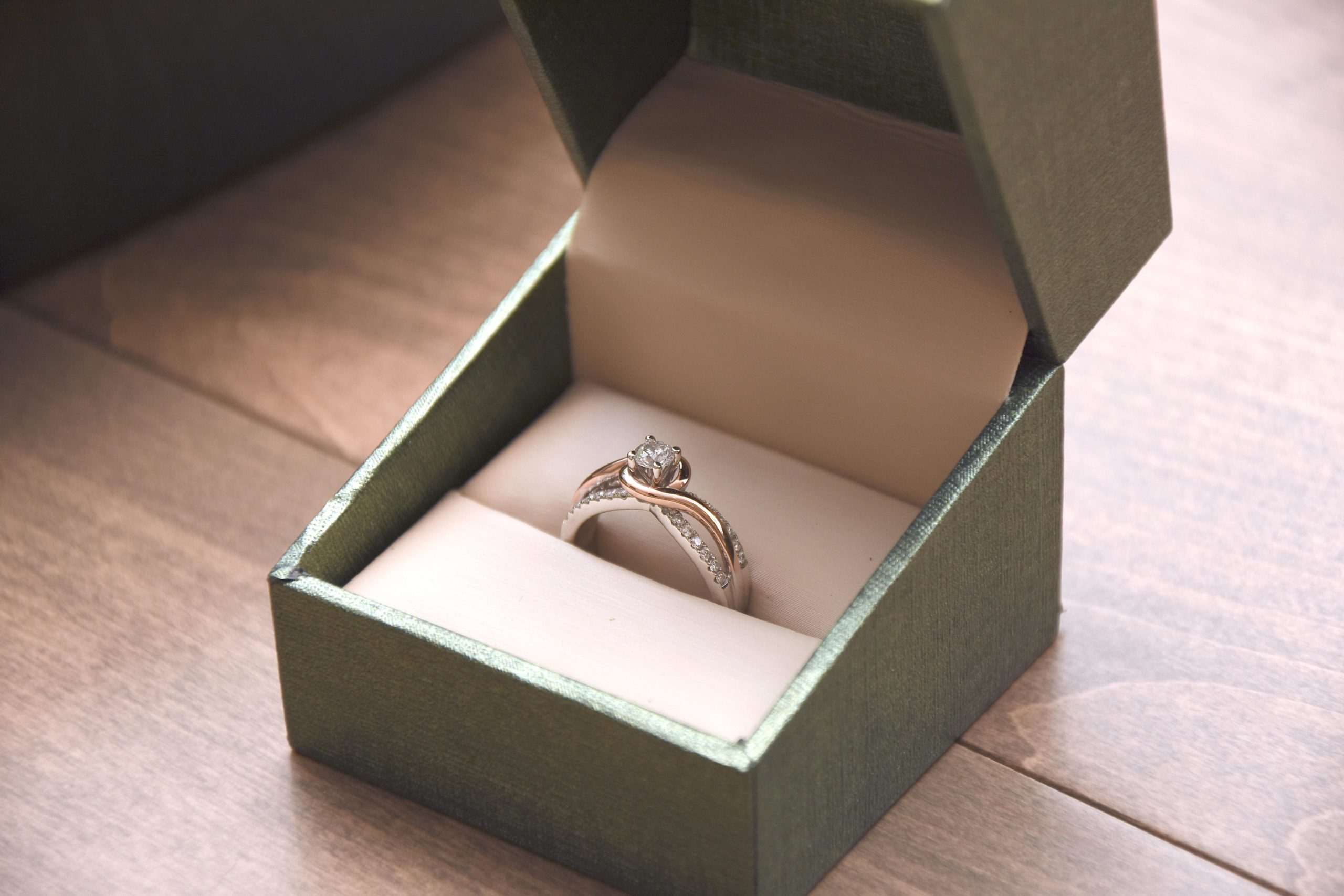 Enhance Your Love With The Energy Of Engagement Rings