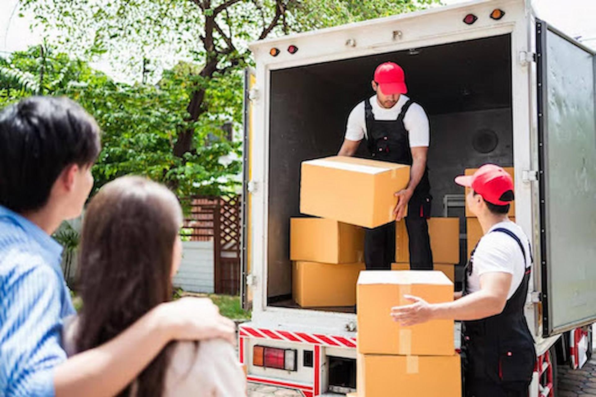 Top Questions to Ask When Comparing International Moving Companies